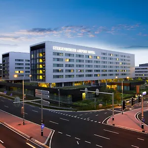 Steigenberger Airport Amsterdam 4*, Amsterdam Airport Schiphol Holland